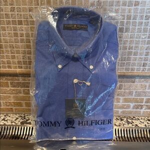 Tommy Hilfiger Gold Crest Classic Blue Button-Down Dress Shirt - NWT- sz 15/32